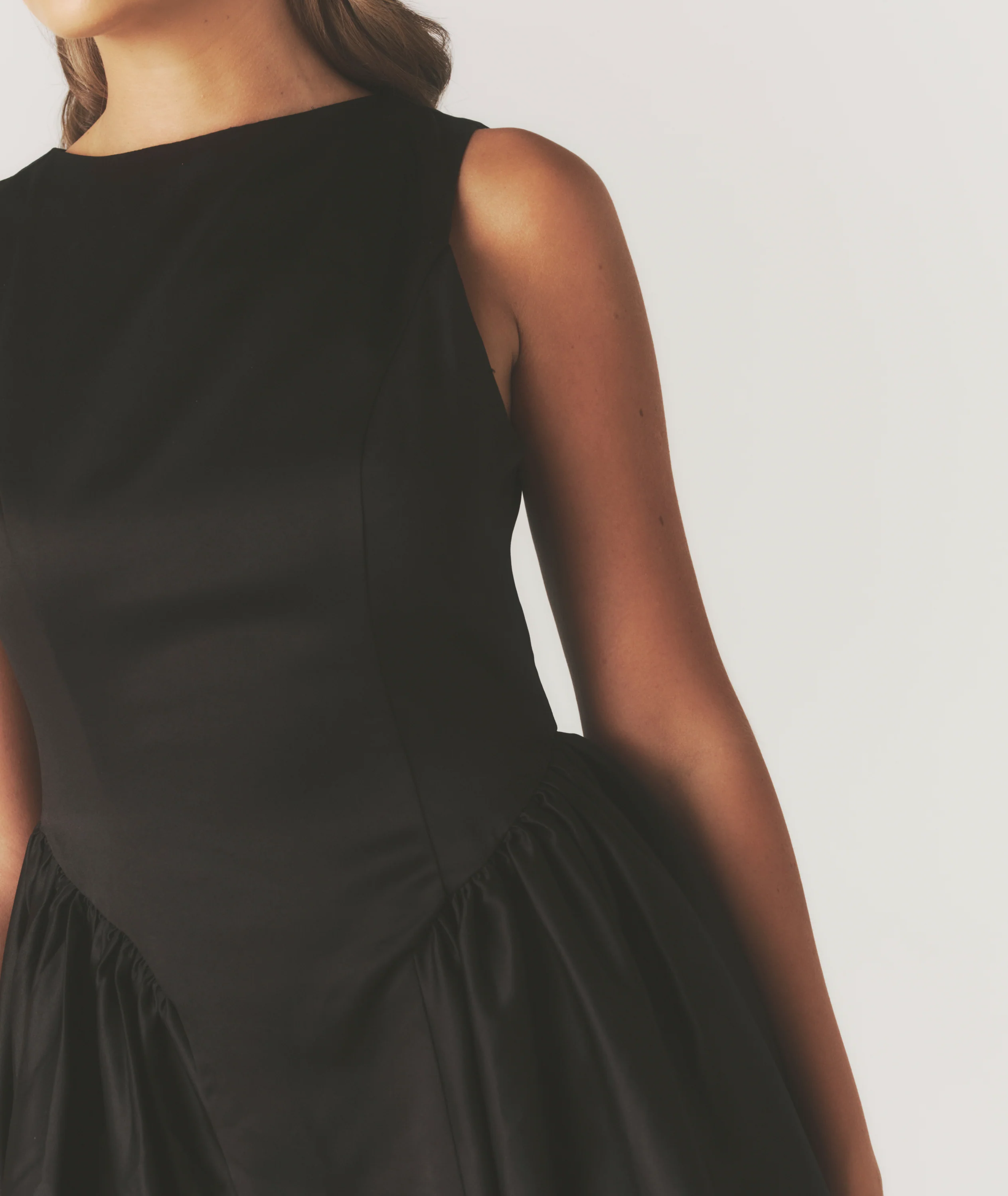 Drop Waist Midi Dress with Volume Skirt - Black - Image 4